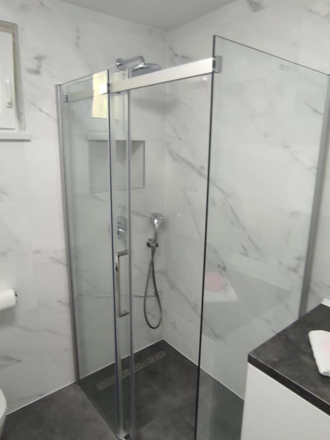 Apartman Koko With Private Jacuzzi ماكارسكا المظهر الخارجي الصورة