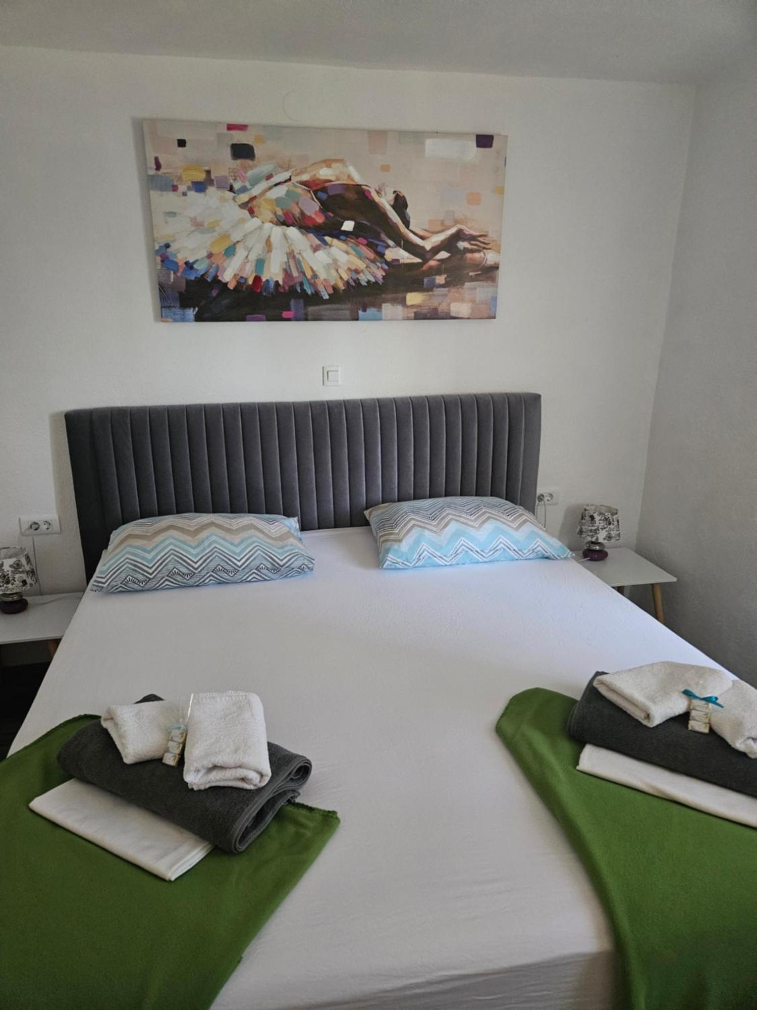 Apartman Koko With Private Jacuzzi ماكارسكا المظهر الخارجي الصورة